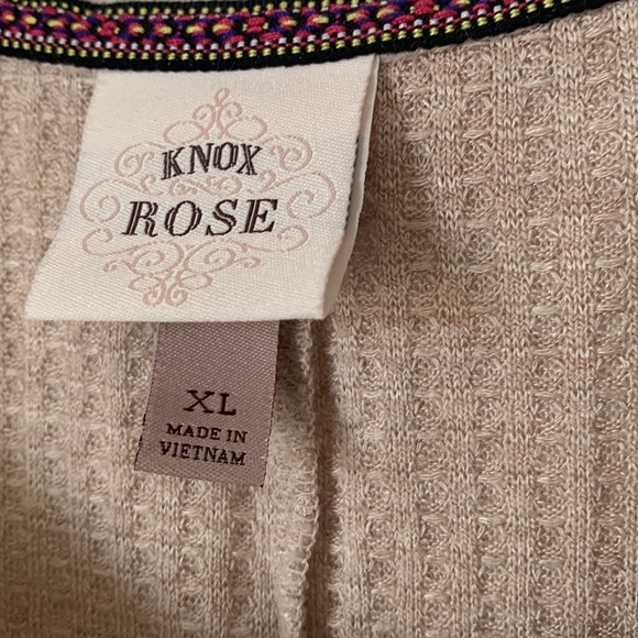 Knox Rose Multi Media pink Leopard Print XL long sleeve shirt soft lightweight - Picture 2 of 8